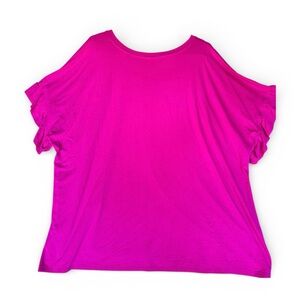 Women's Avenue blouse, size 26/28, fuchsia pink, new.